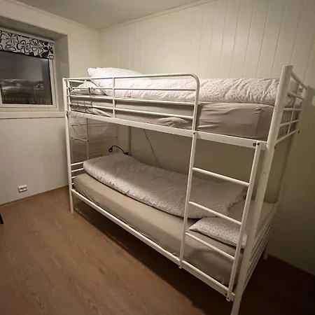 Spacious Apartment- Walking Distance To Citycenter * Tromso