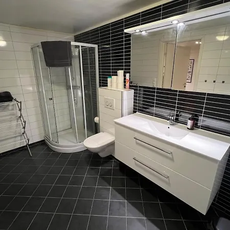 Spacious Apartment- Walking Distance To Citycenter Tromso