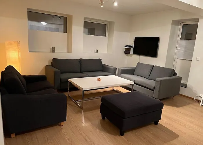 Appartamento Spacious Apartment- Walking Distance To Citycenter
