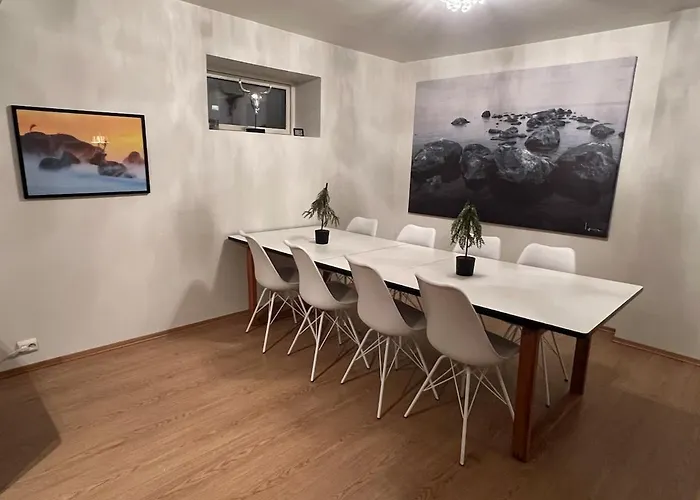 Appartamento Spacious Apartment- Walking Distance To Citycenter *